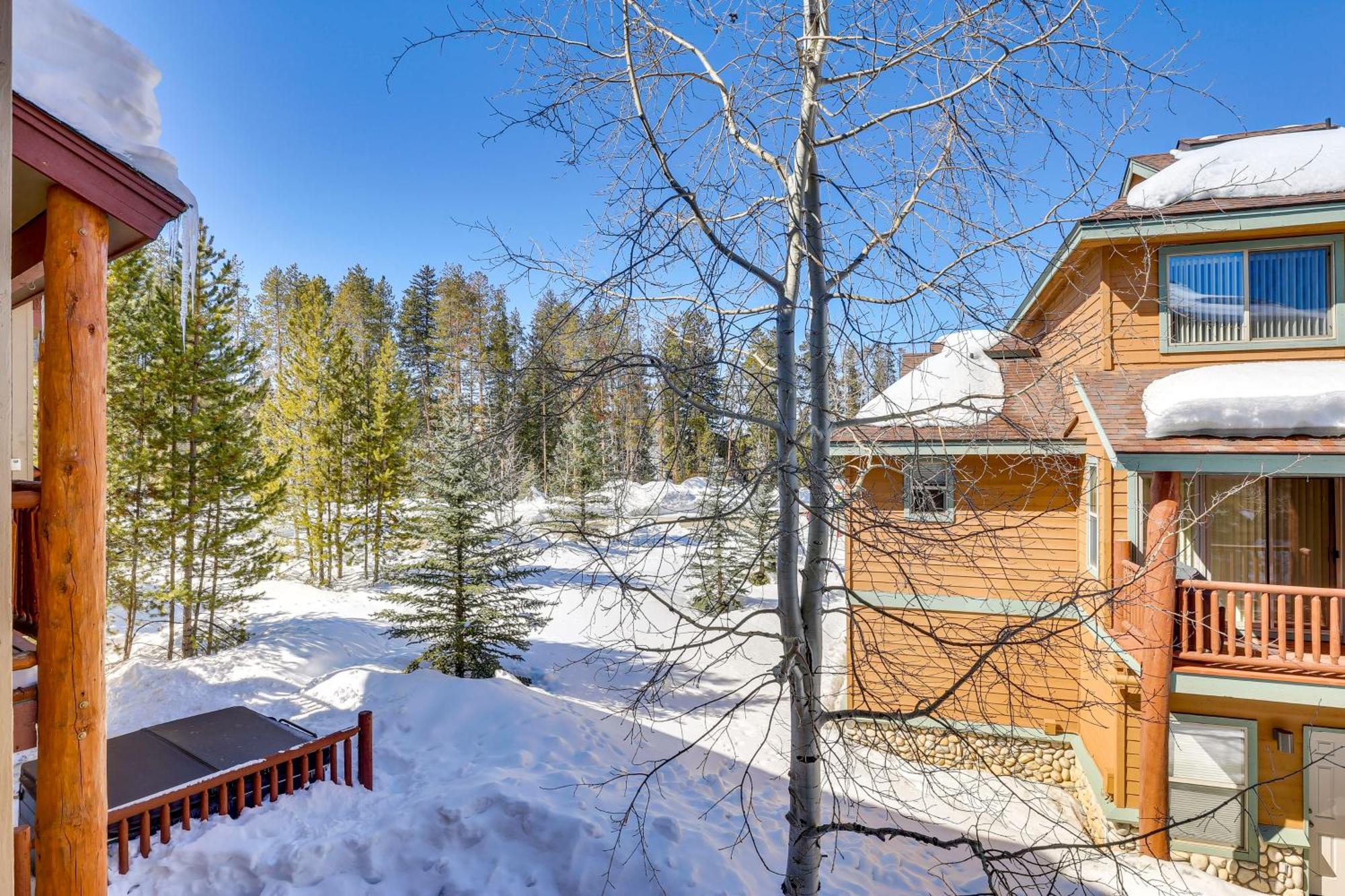 Airy Winter Park Gem With Private Outdoor Hot Tub!ヴィラ エクステリア 写真