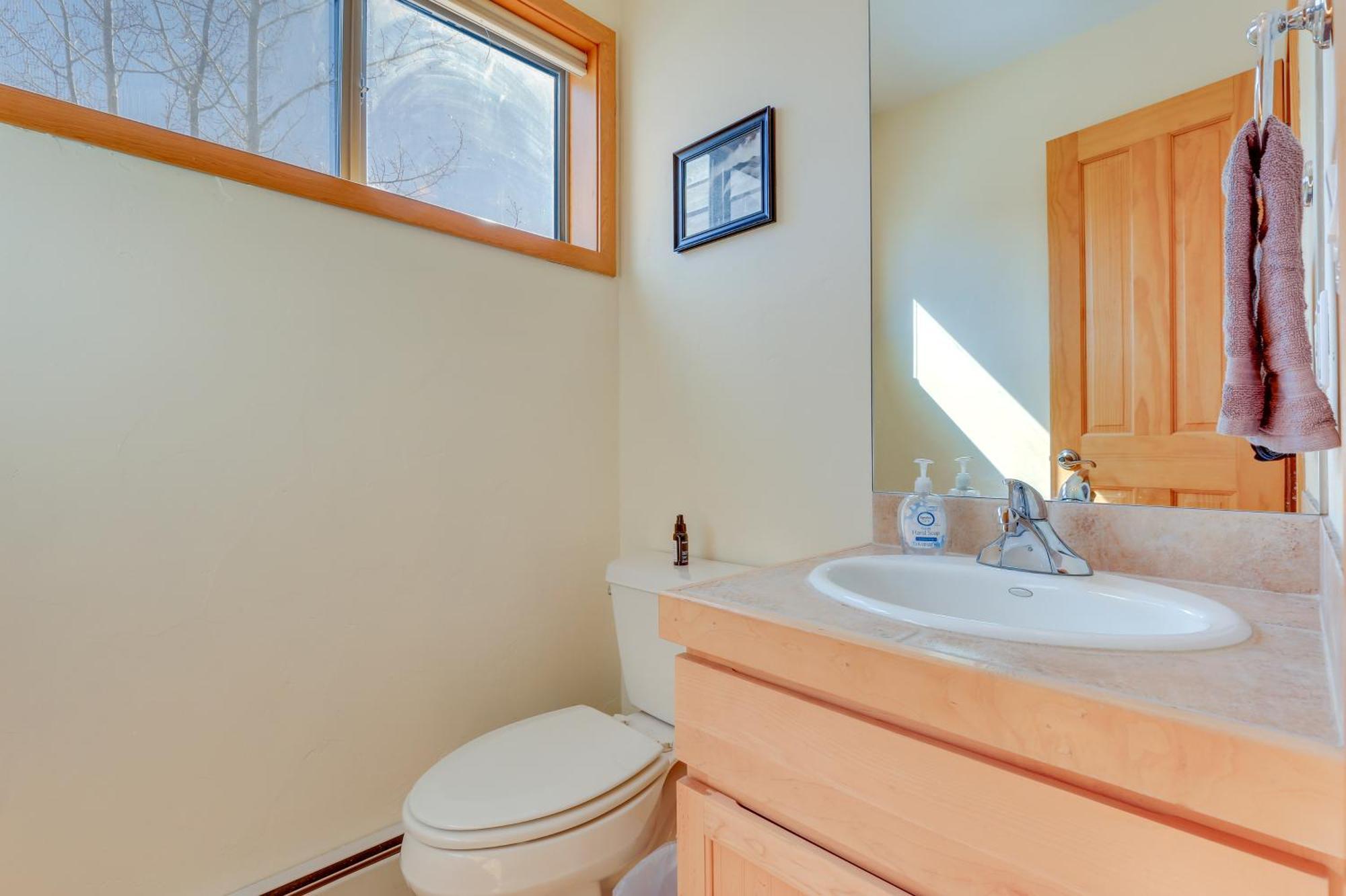 Airy Winter Park Gem With Private Outdoor Hot Tub!ヴィラ エクステリア 写真