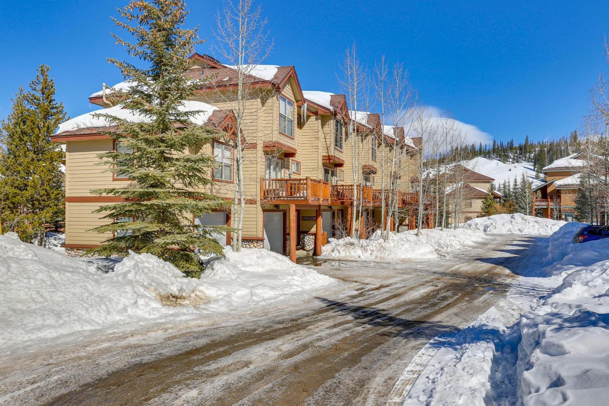 Airy Winter Park Gem With Private Outdoor Hot Tub!ヴィラ エクステリア 写真
